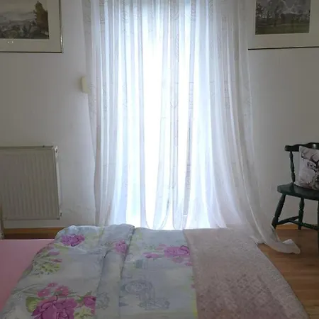Schieferstuebchen - Grosses Zentrum - Ideal Fuer Familien Und Gruppen 10 Personen Appartement Winterberg