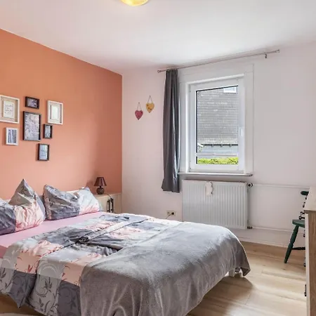 Schieferstuebchen - Grosses Zentrum - Ideal Fuer Familien Und Gruppen 10 Personen