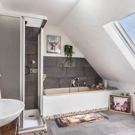 Appartement Schieferstuebchen - Grosses Zentrum - Ideal Fuer Familien Und Gruppen 10 Personen *